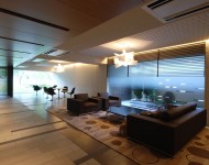 エントランスホール